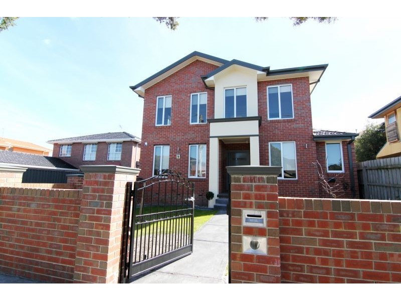 1/9 Bletchley Road, Hughesdale VIC 3166