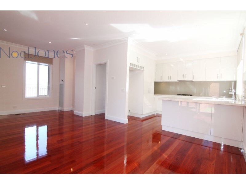 2/9 Bletchley Road, Hughesdale VIC 3166