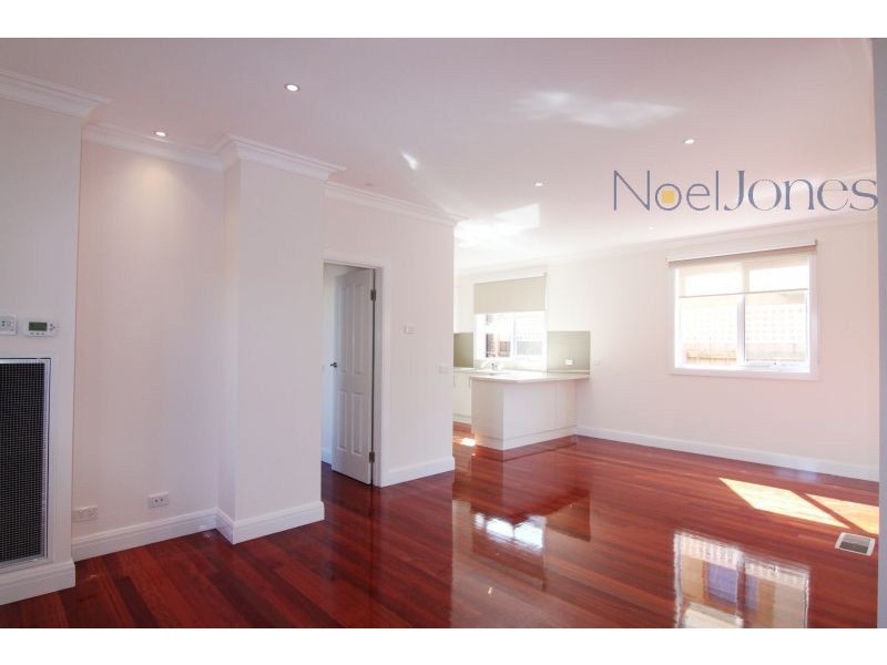 2/9 Bletchley Road, Hughesdale VIC 3166