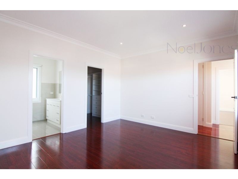 3/9 Bletchley Road, Hughesdale VIC 3166