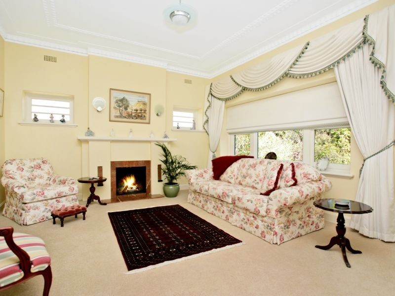 27 Munro Avenue, Ashburton VIC 3147