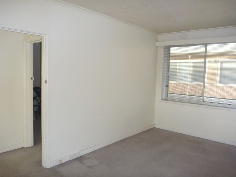 8/364 Carlisle Street, St Kilda East VIC 3183