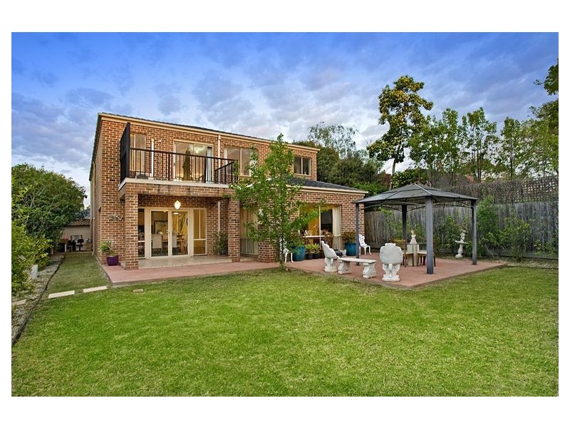 24 Summerhill Road, Glen Iris VIC 3146