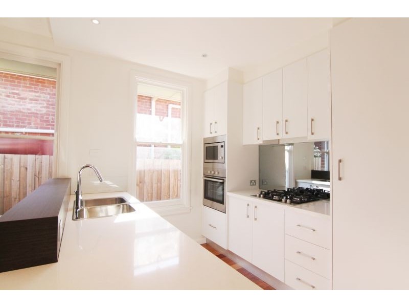 30 George Street, Ashwood VIC 3147