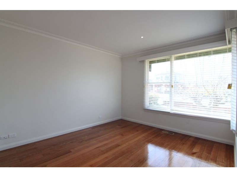 30 George Street, Ashwood VIC 3147