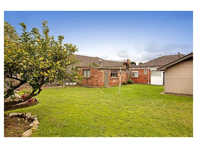 36 Fakenham Road, Ashburton VIC 3147
