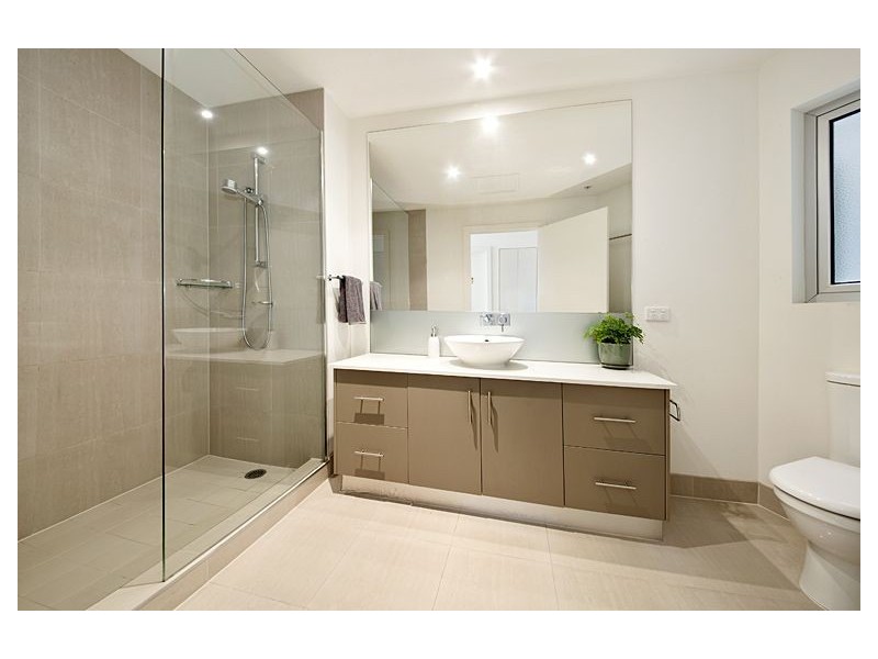 10/1737 Malvern Rd, Glen Iris VIC 3146