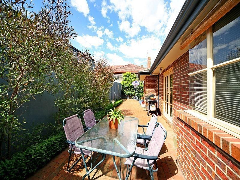 1 Fakenham Road, Ashburton VIC 3147