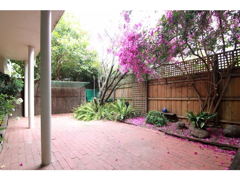 3/8 Summerhill Road, Glen Iris VIC 3146