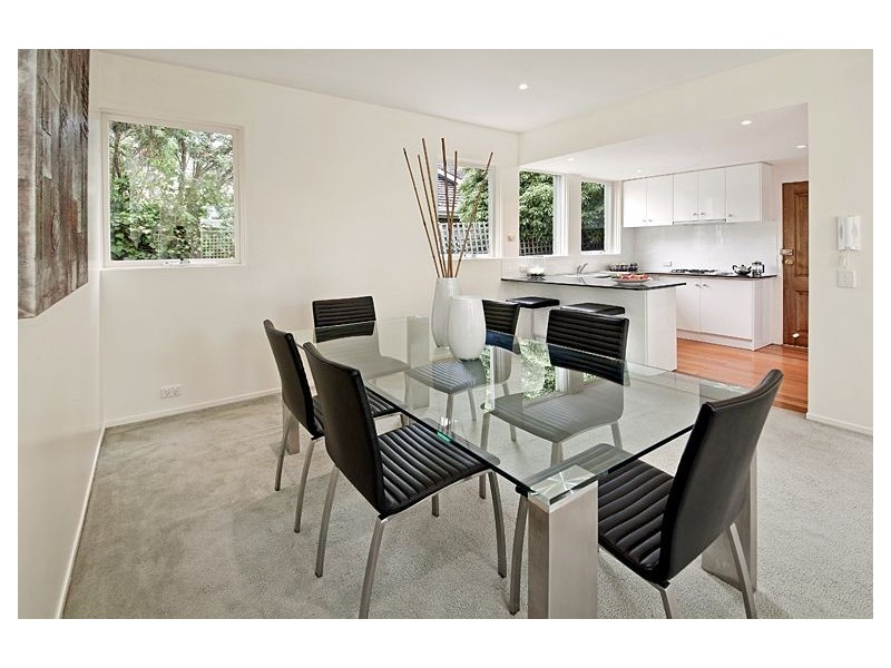 49 Cairnes Crescent, Malvern East VIC 3145