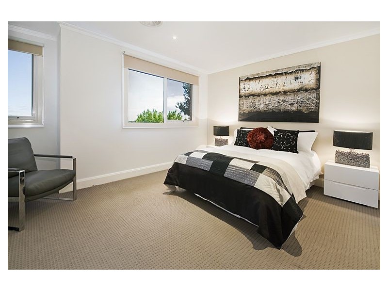 6/2 Mont Iris Avenue, Glen Iris VIC 3146