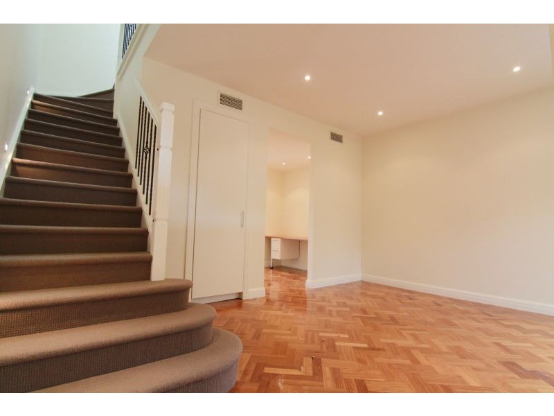 2/1711-1713 Malvern Road, Glen Iris VIC 3146