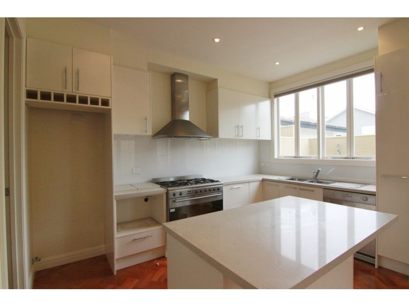 2/1711-1713 Malvern Road, Glen Iris VIC 3146