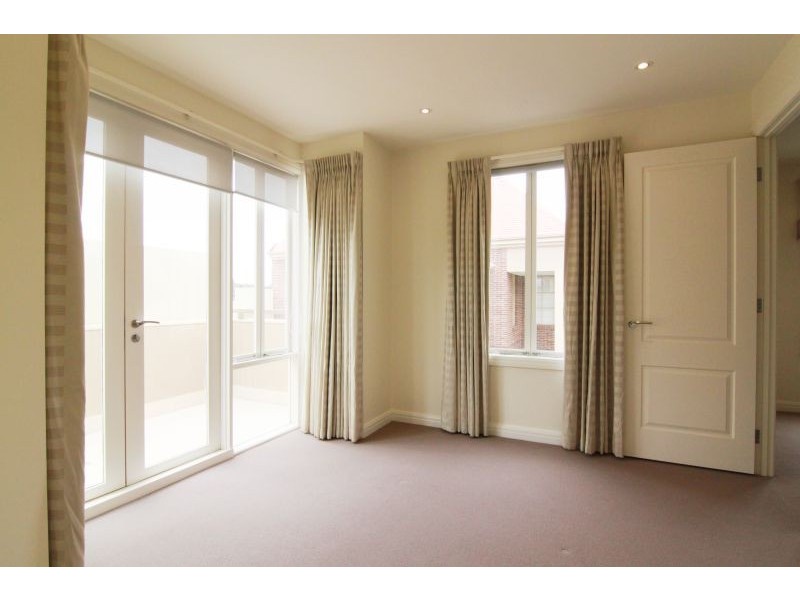 2/1711-1713 Malvern Road, Glen Iris VIC 3146