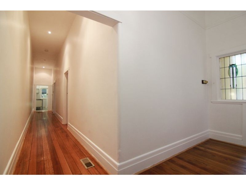 61 Erica Avenue, Glen Iris VIC 3146