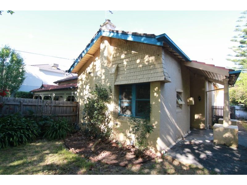 61 Erica Avenue, Glen Iris VIC 3146