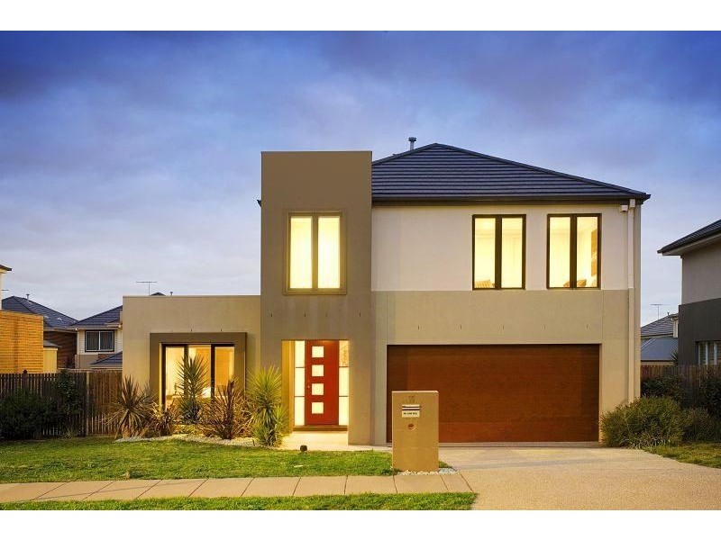 55 Brockhoff Drive, Burwood VIC 3125