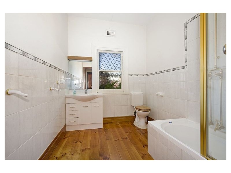 1916 Malvern Road, Malvern East VIC 3145