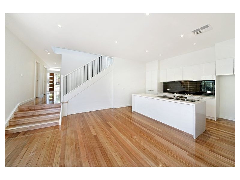 1/320 High Street, Ashburton VIC 3147