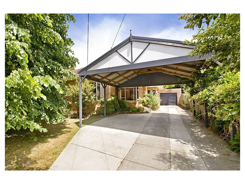 32 Hyslop Parade, Malvern East VIC 3145