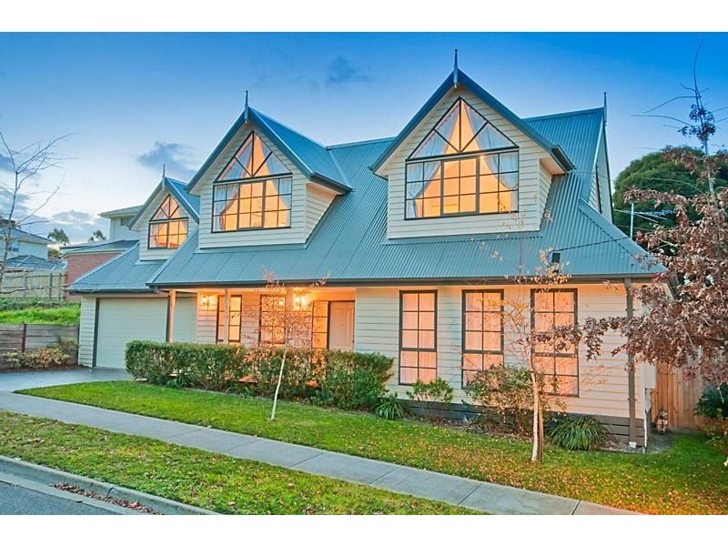 1 Garden Avenue, Mitcham VIC 3132