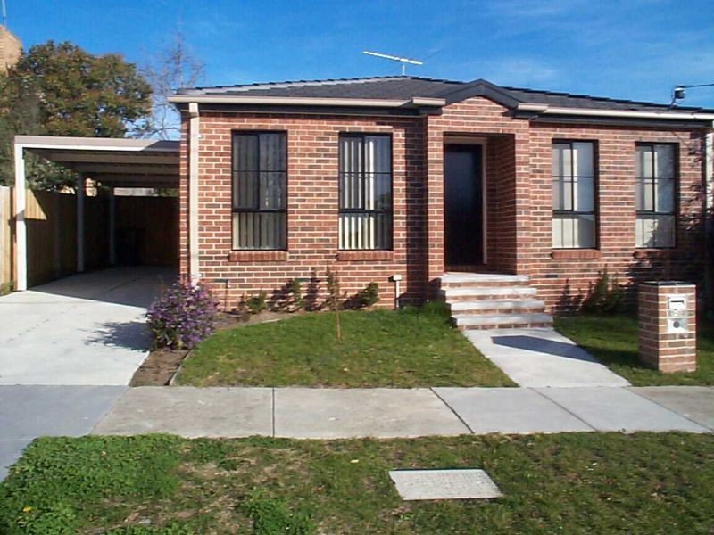 2/30 Cleveland Rd, Ashwood VIC 3147