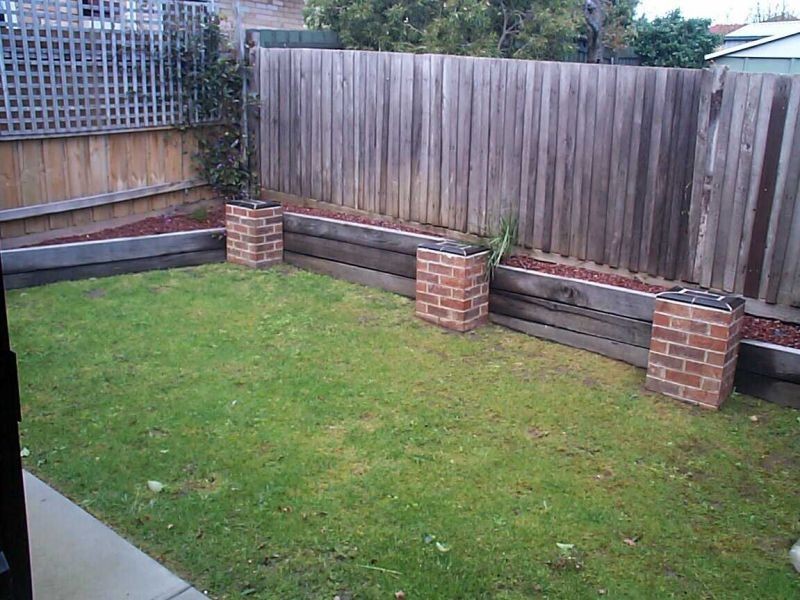 2/30 Cleveland Rd, Ashwood VIC 3147