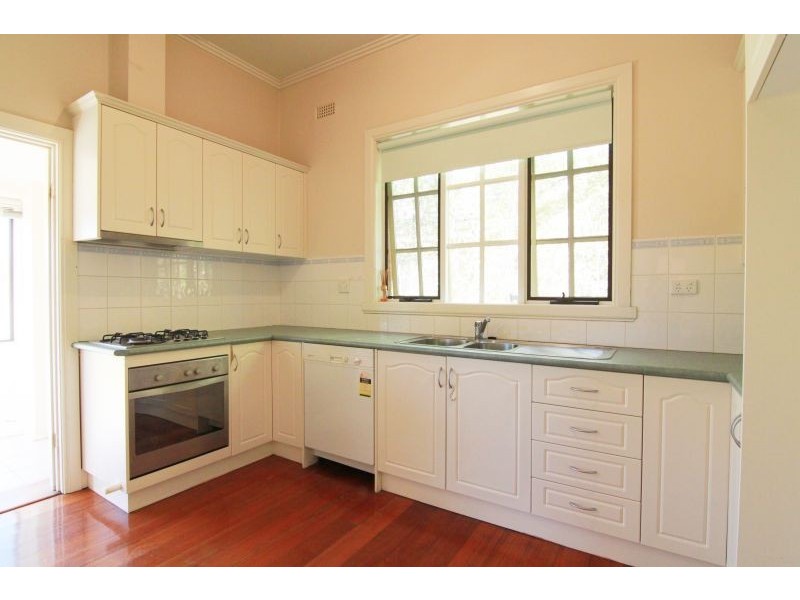 49 Dent St, Glen Iris VIC 3146