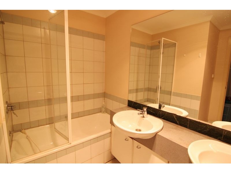 8/94 Wattletree Road, Armadale VIC 3143