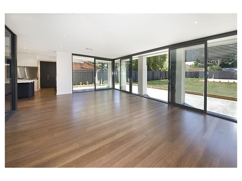 39 Somerset Road, Glen Iris VIC 3146