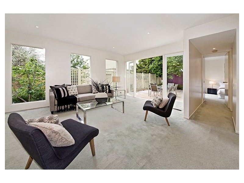 49 Cairnes Crescent, Malvern East VIC 3145