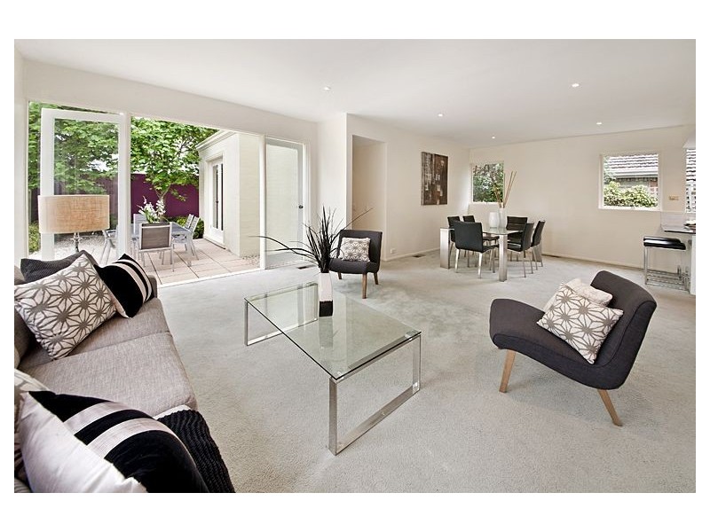 49 Cairnes Crescent, Malvern East VIC 3145