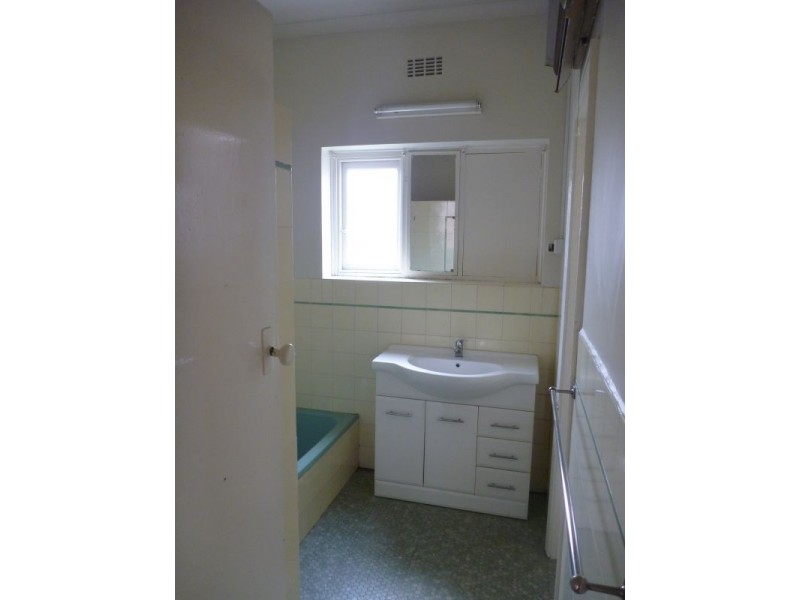 30 Fakenham Road, Ashburton VIC 3147