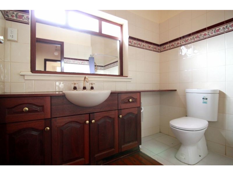 5 Sunderland Ave, Ashburton VIC 3147