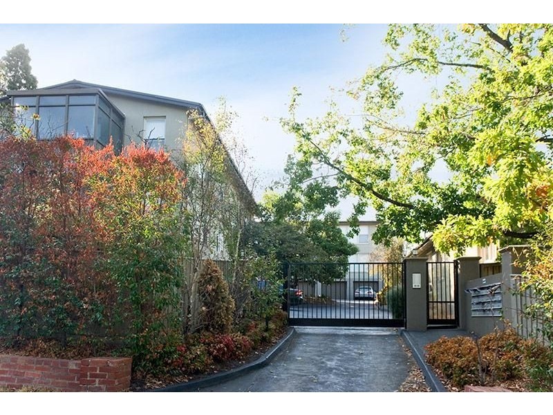 2/3 Bickleigh Street, Glen Iris VIC 3146