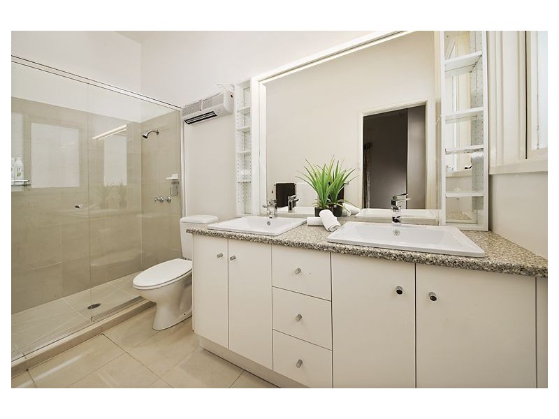 25 Ranfurlie Crescent, Glen Iris VIC 3146