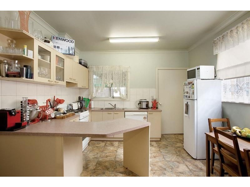 18 Mulgrave Street, Ashwood VIC 3147