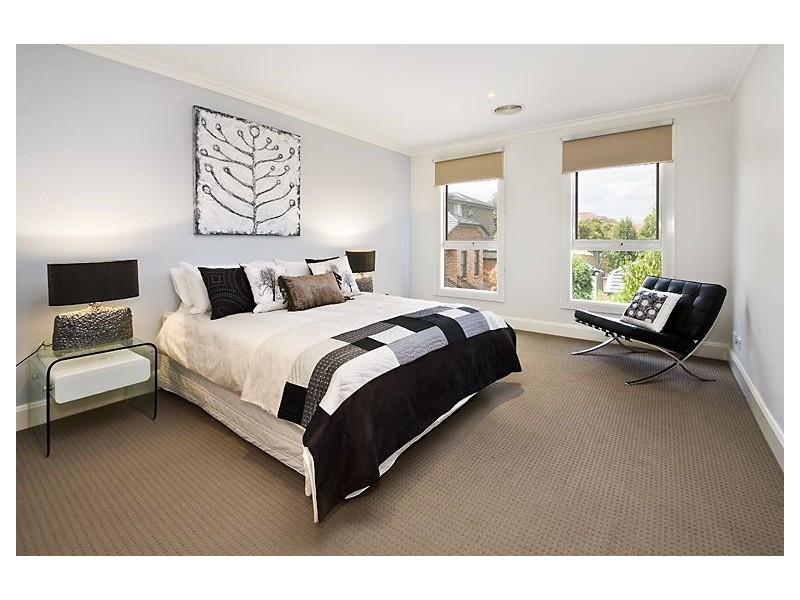 5/2 Mont Iris Avenue, Glen Iris VIC 3146