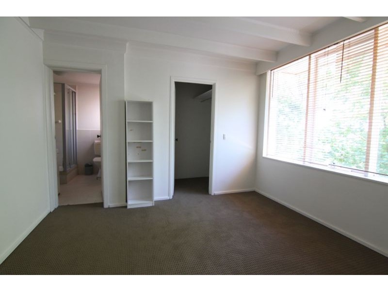 30/10-16 White Street, Glen Iris VIC 3146