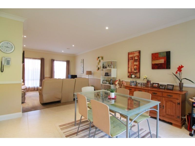 3/37 Leopold Street, Burwood VIC 3125