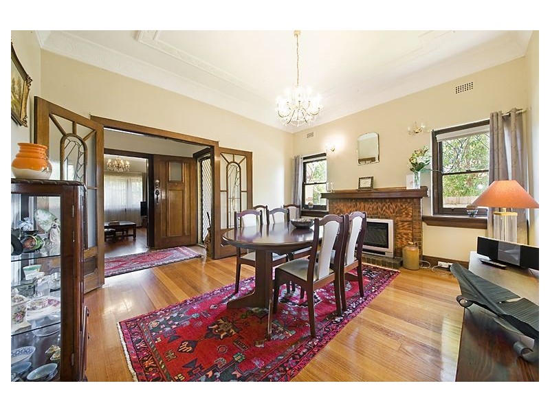 2 Ailsa Avenue, Malvern East VIC 3145