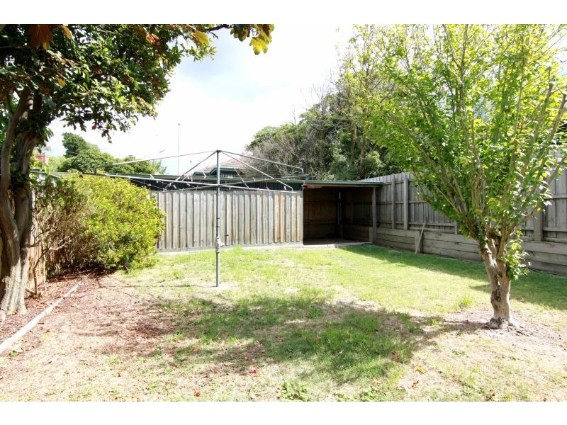 1/5 Shaw Street, Ashwood VIC 3147