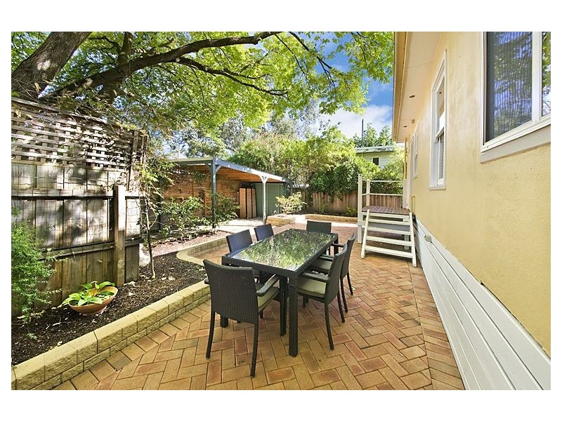 13 Raymond Street, Ashwood VIC 3147