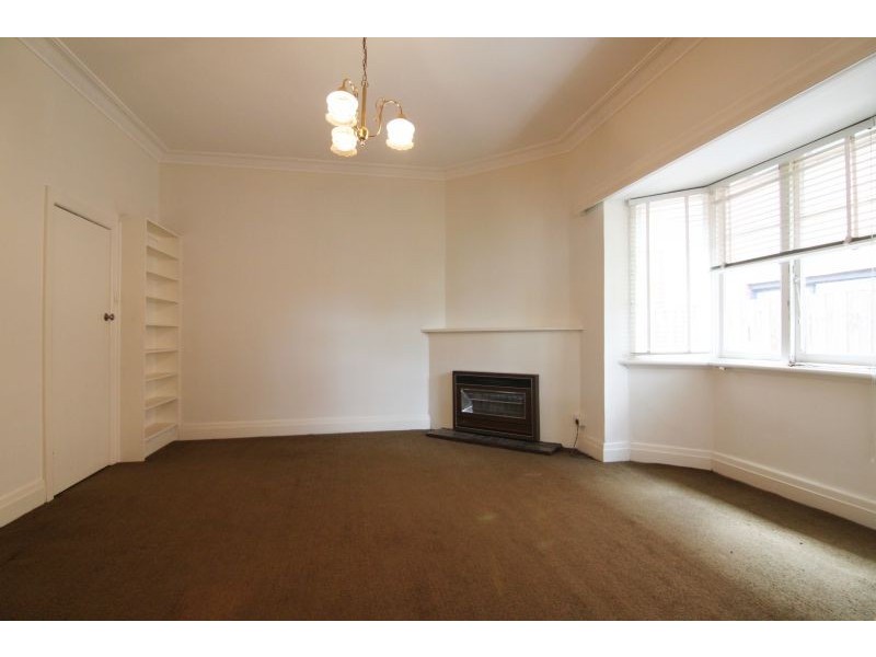 6 Young Street, Glen Iris VIC 3146
