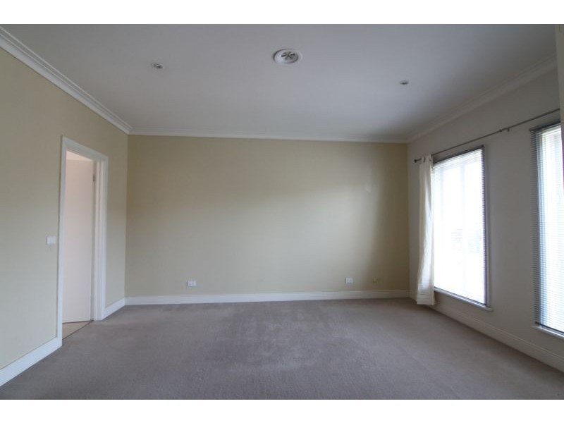 1/152 Burke Road, Glen Iris VIC 3146