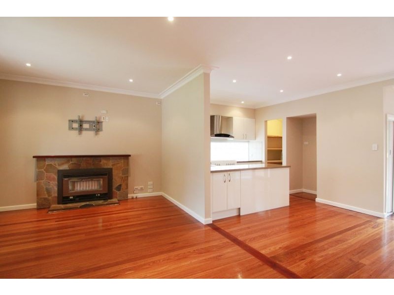 71 Ivanhoe Grove, Malvern East VIC 3145