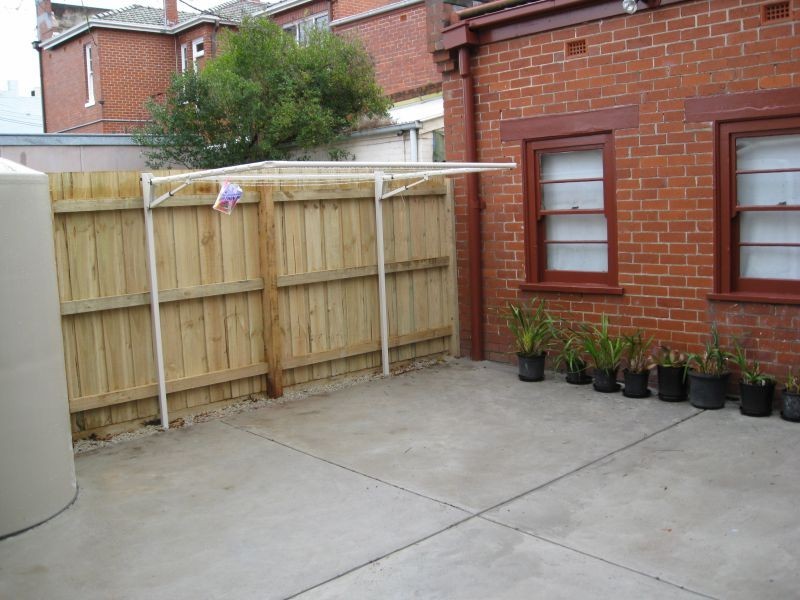 37 Terminus Lane  enter Via Fisher St, Malvern East VIC 3145