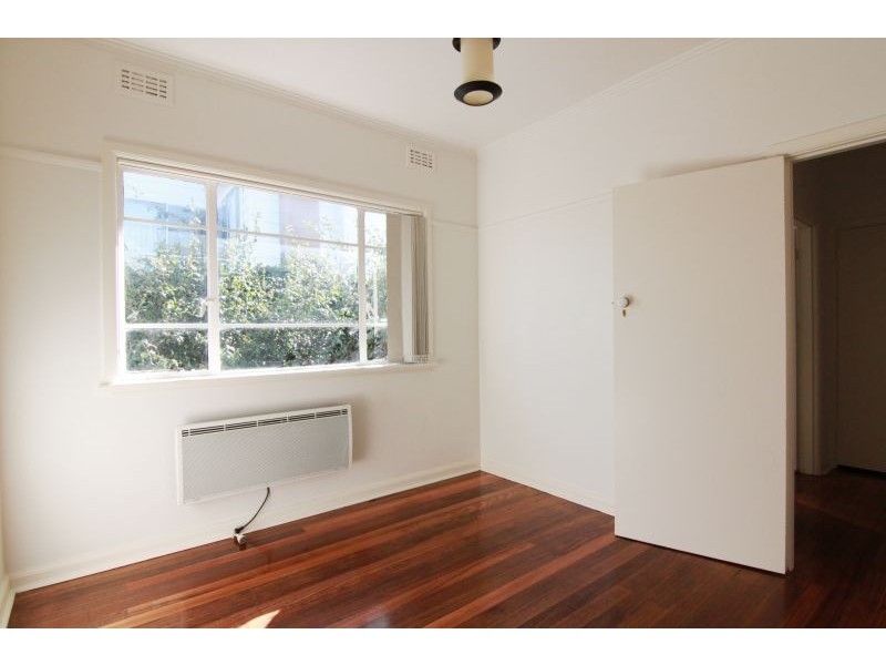 10 May Park Avenue, Ashwood VIC 3147