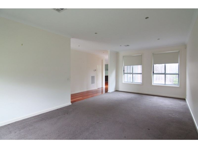 1/40 Winbirra Parade, Ashwood VIC 3147