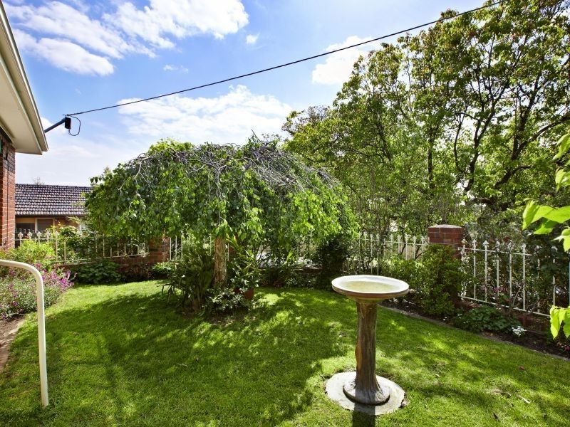 1/10 Johnston Street, Ashburton VIC 3147